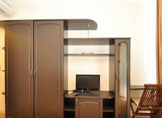 Гостиница Равенна Алушта Комфорт-10