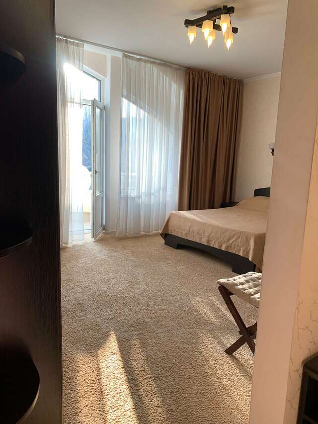 Гостиница Равенна Алушта-73