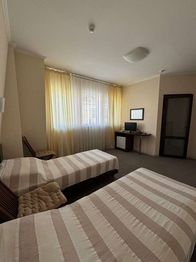 Гостиница Равенна Алушта-111