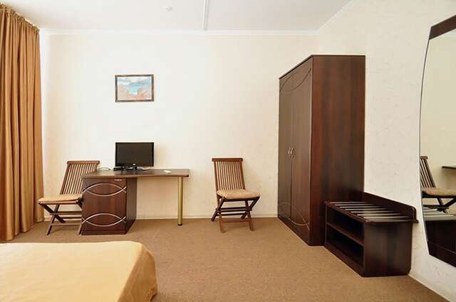 Гостиница Равенна Алушта-80