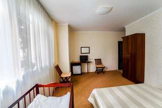 Гостиница Равенна Алушта Стандарт двухместный с 1 или 2 отдельными кроватями-6