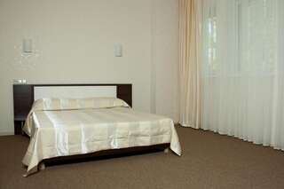 Гостиница Равенна Алушта Стандарт двухместный с 1 или 2 отдельными кроватями-4